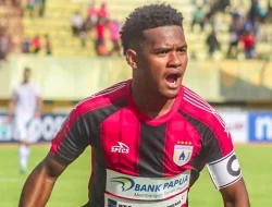 Ramai Rumakiek: Enam Gol Spektakuler, Bukti Seorang Predator Lapangan